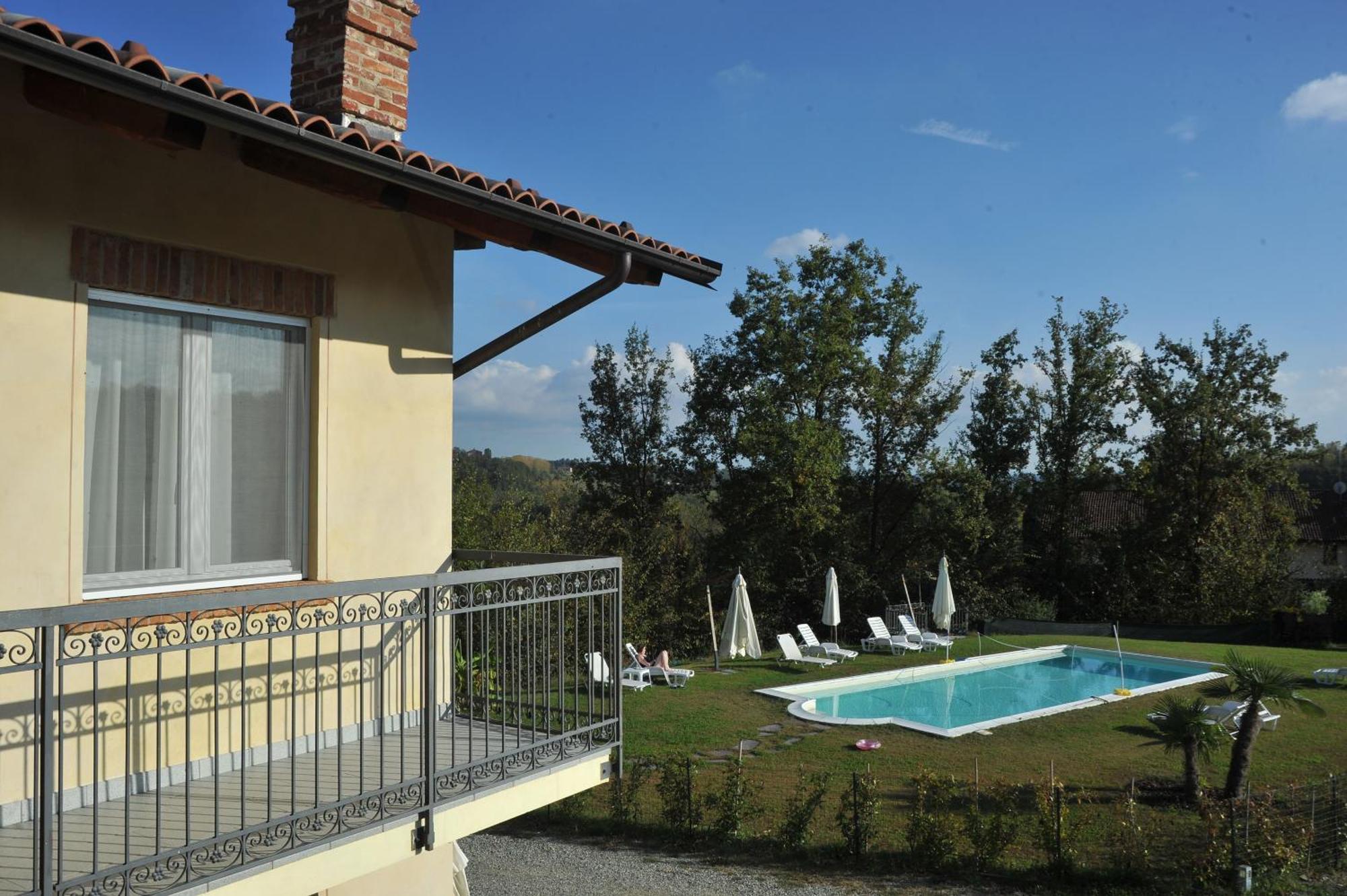Cascina Vignole Villa Montafia Екстериор снимка